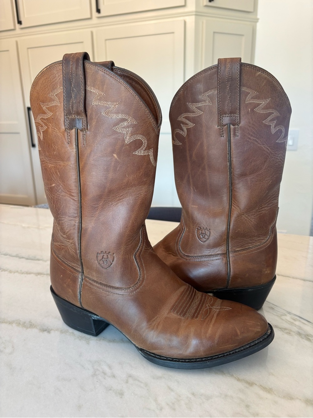 Ariat Sedona Arena Cowboy Boots Western Leather Medium R Toe Brown 9EE Wide